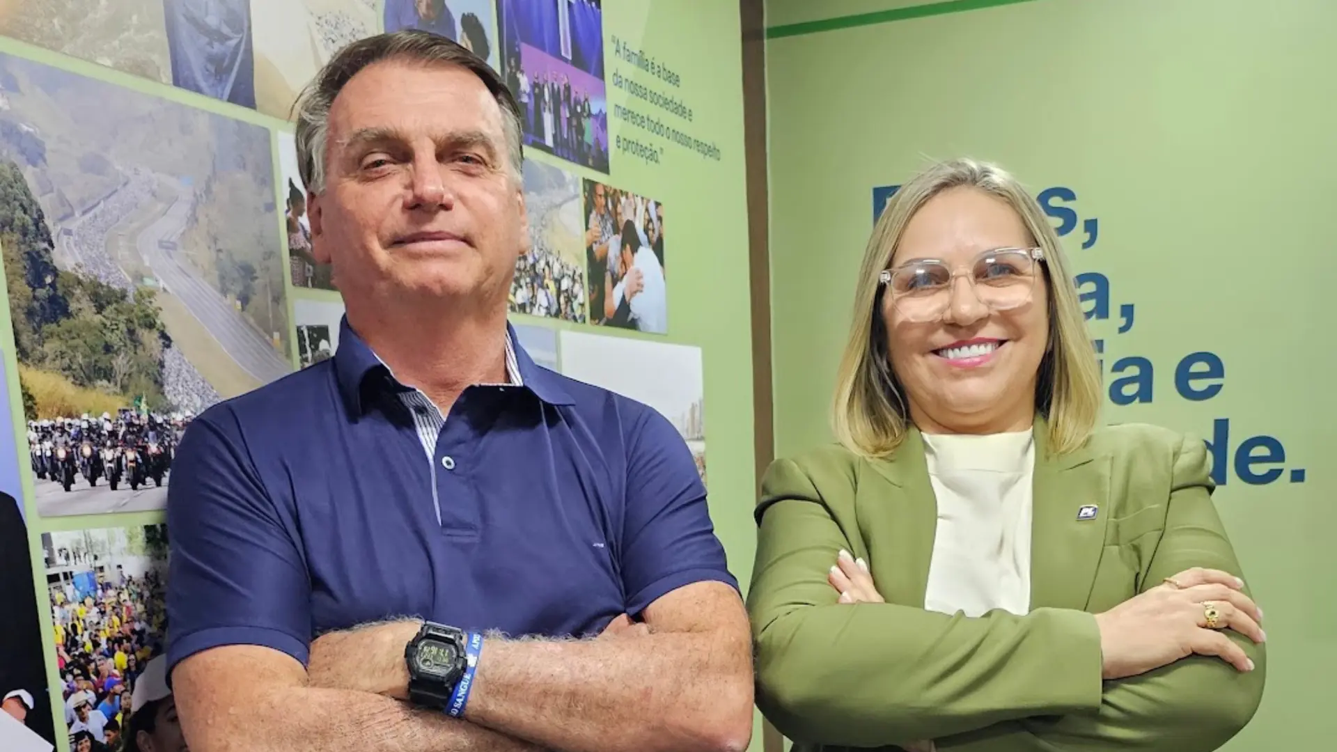 Flávia Berthier ao lado do Presidente Jair Bolsonaro